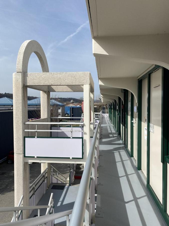 Premiere Classe Lyon Sud - Chasse Sur Rhône Exterior foto