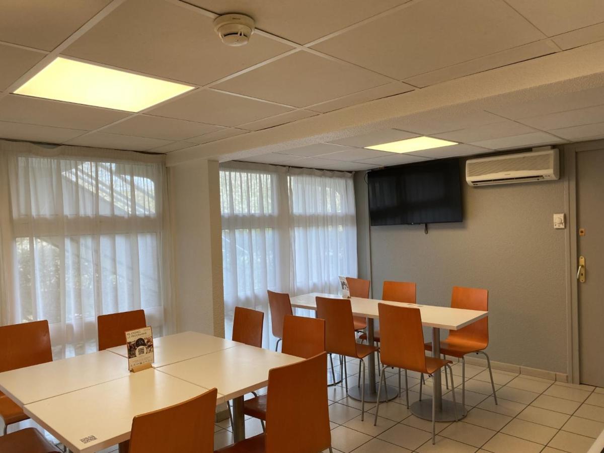 Premiere Classe Lyon Sud - Chasse Sur Rhône Exterior foto