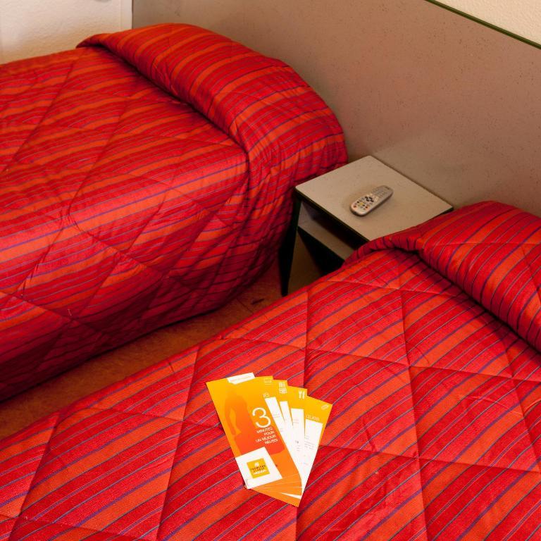 Premiere Classe Lyon Sud - Chasse Sur Rhône Exterior foto